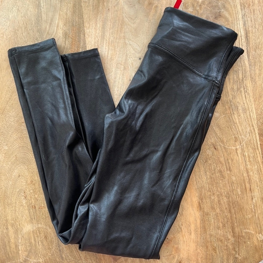 SPANX Faux Leather Leggings in Black - Picture 3 of 7